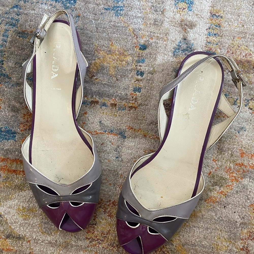 PRADA Purple Patent Leather Slingback peep toe flats size 37.5
